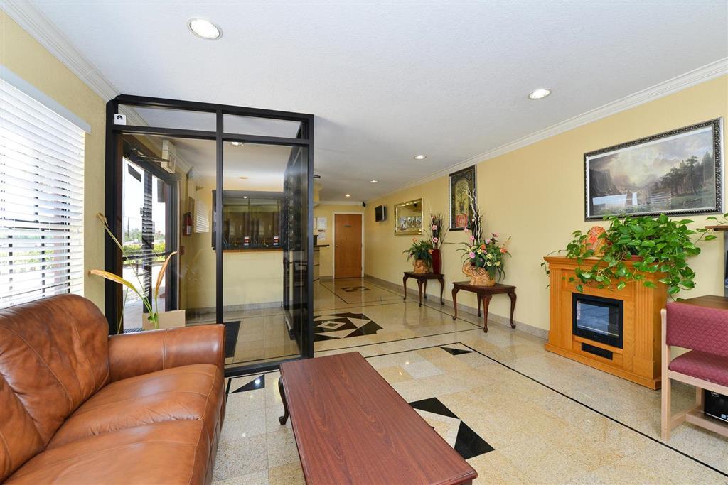 Scottish Inns & Suites - Woodlands Mall ザ・ウッドランズ インテリア 写真